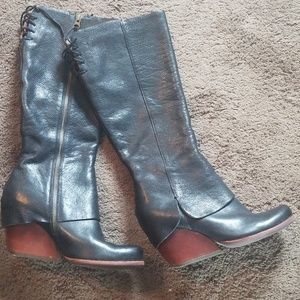 Womens boots